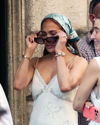 Jennifer Lopez Showcases Roman-Inspired Jewelry in Rome July 2026 - Photo 2