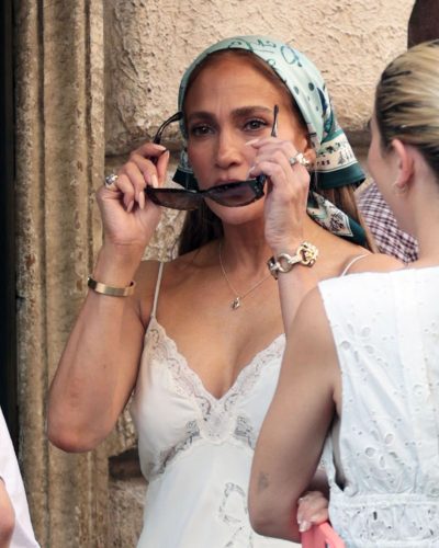 Jennifer Lopez Showcases Roman-Inspired Jewelry in Rome July 2026 - Photo 4