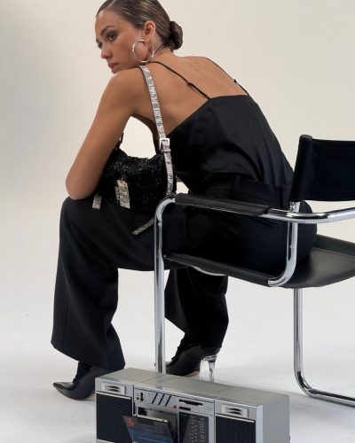 Jessica Alba for Fendi Bag July 2026 - Photo 2