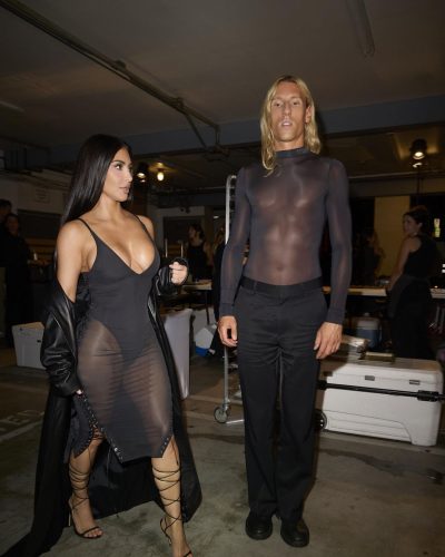 Kim Kardashian Attends Update Pop-Up on Melrose with Ludovic De Saint Sernin July 2026 - Photo 4