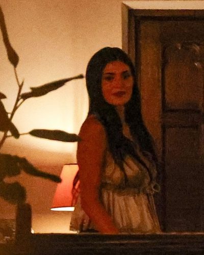 Kylie Jenner Seen Arriving for Dinner at Chateau Marmont in Los Angeles 2026 - Photo 5