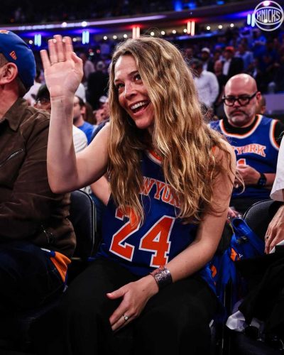 Maggie Rogers at New York Knicks vs Cleveland Cavaliers Game in May 2026 - Photo 2