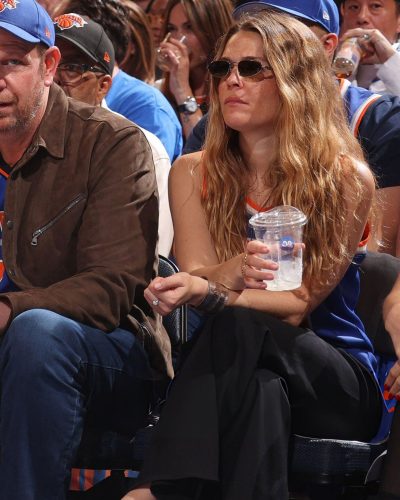 Maggie Rogers at New York Knicks vs Cleveland Cavaliers Game in May 2026 - Photo 5