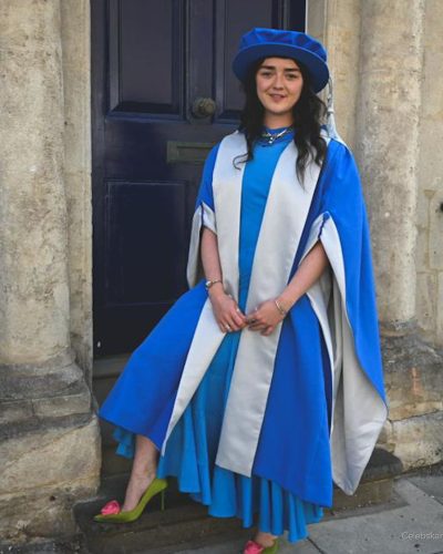 Maisie Williams Receiving Honorary Degree at Bath Spa University 2026 - Photo 3