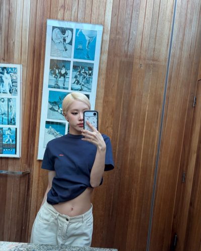 Rose - Instagram Photos May 2026 - Photo 2