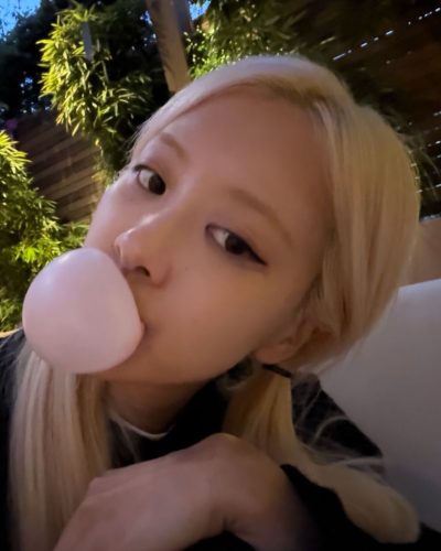 Rose - Instagram Photos May 2026 - Photo 4