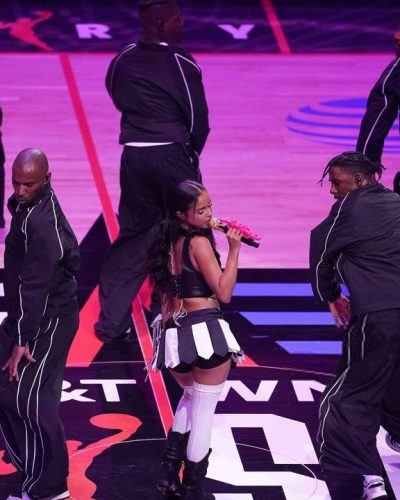 Tyla Takes the Stage at Wnba All-Star Game in Chicago July 2026 - Photo 4