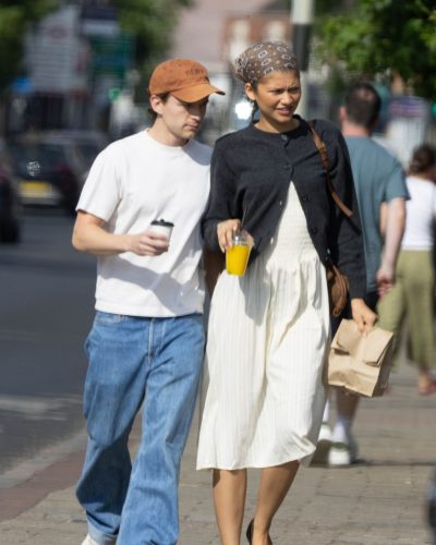 Zendaya and Tom Holland Enjoy Coffee Together in London July 2026 - Photo 5