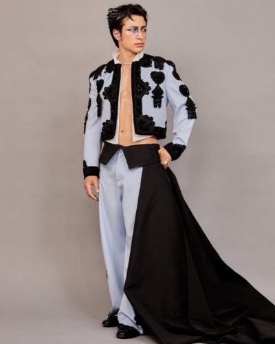 Hudson Williams for Balenciaga at the 2026 Met Gala New York - Photo 2