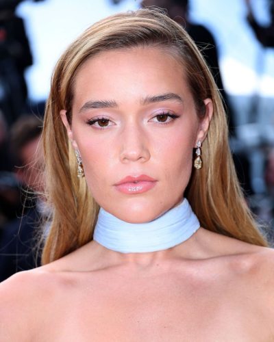 Olivia Ponton at Bitter Christmas Screening at 79Th Cannes Film Festival 2026 - Photo 4